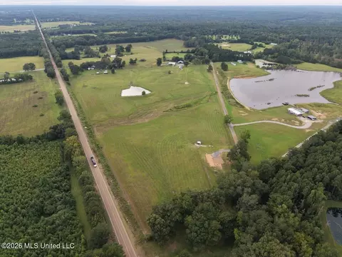 8066 Old Highway 24, Centreville, MS 39631