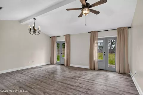 Living - 79297 E Diamondhead Dr, Diamondhead, MS 39525 photo 2 of 3