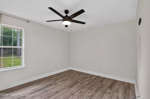 Bedroom - 79297 E Diamondhead Dr, Diamondhead, MS 39525 photo 2 of 3