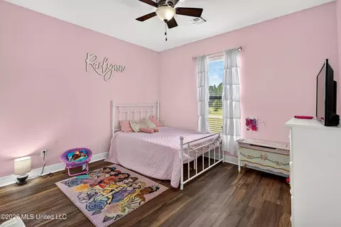 Bedroom - 38 Switch Dr, Carriere, MS 39426 photo 1 of 6