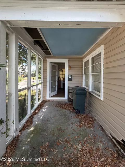 Exterior - 159 Clower St, Biloxi, MS 39530 photo 2 of 4