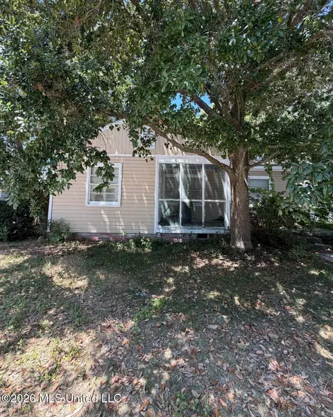 159 Clower St, Biloxi, MS 39530