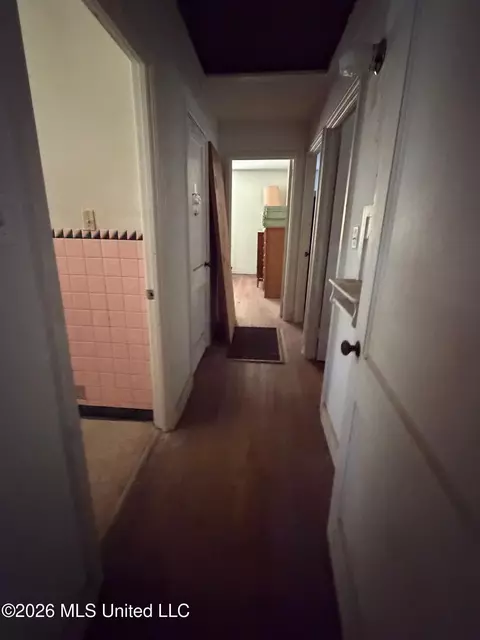 Entry Way - 159 Clower St, Biloxi, MS 39530 photo 1 of 3
