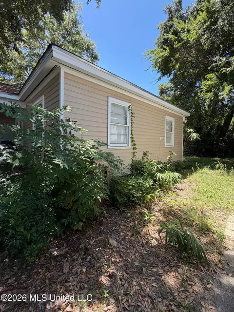 Exterior - 159 Clower St, Biloxi, MS 39530 photo 3 of 4