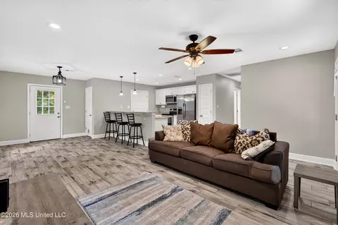 Other - 916 Central Ave, Picayune, MS 39466 photo 7 of 12