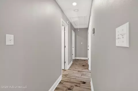 Entry Way - 916 Central Ave, Picayune, MS 39466 photo 6 of 6