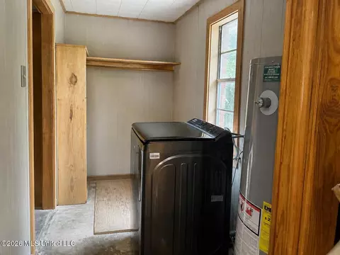 2379 Carrollton Rd, Grenada, MS 38901 photo 4
