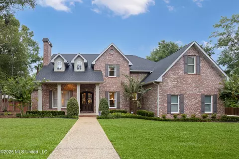 Exterior - 7820 Rushing Oaks Dr, Biloxi, MS 39532 photo 5 of 45