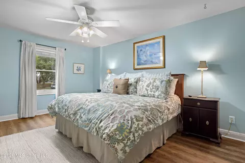 Bedroom - 7820 Rushing Oaks Dr, Biloxi, MS 39532 photo 10 of 11
