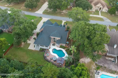 View/Area - 7820 Rushing Oaks Dr, Biloxi, MS 39532 photo 4 of 8