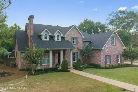 Exterior - 7820 Rushing Oaks Dr, Biloxi, MS 39532 photo 6 of 45
