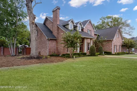 Exterior - 7820 Rushing Oaks Dr, Biloxi, MS 39532 photo 7 of 45