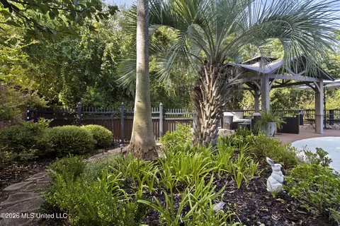 Exterior - 7820 Rushing Oaks Dr, Biloxi, MS 39532 photo 22 of 45