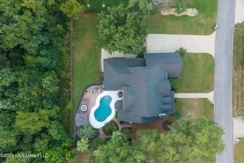 View/Area - 7820 Rushing Oaks Dr, Biloxi, MS 39532 photo 7 of 8