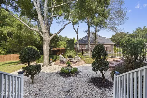 Exterior - 7820 Rushing Oaks Dr, Biloxi, MS 39532 photo 30 of 45