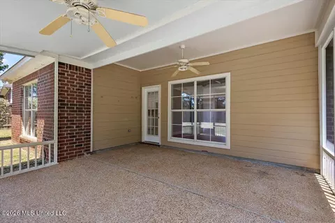 Exterior - 217 Calhoun Dr, Madison, MS 39110 photo 5 of 9