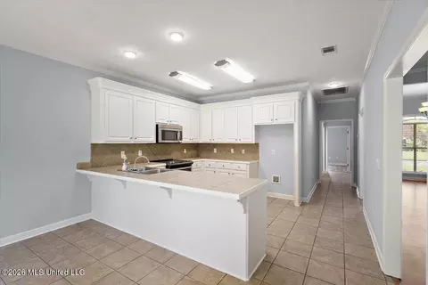 Entry Way - 217 Calhoun Dr, Madison, MS 39110 photo 1 of 1