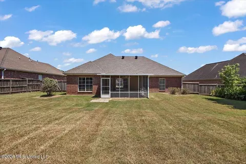 Exterior - 217 Calhoun Dr, Madison, MS 39110 photo 8 of 9