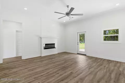 Living - 113 Newport Dr, Canton, MS 39046 photo 1 of 4