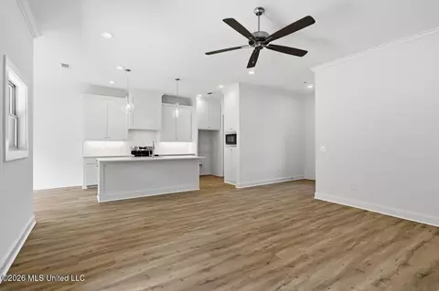 Living - 113 Newport Dr, Canton, MS 39046 photo 3 of 4