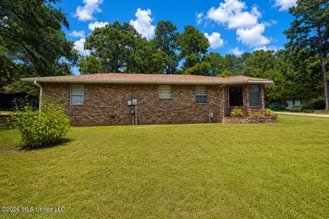 Exterior - 709 Hillcrest Loop, Petal, MS 39465 photo 4 of 5