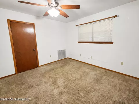 Bedroom - 709 Hillcrest Loop, Petal, MS 39465 photo 4 of 9