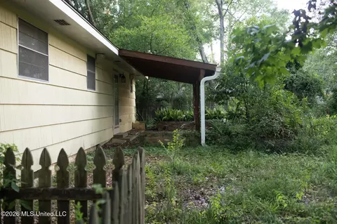 Exterior - 5447 Venetian Way, Jackson, MS 39211 photo 3 of 3