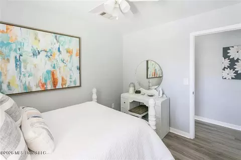 Bedroom - 481 Mockingbird Cir, Brandon, MS 39047 photo 5 of 5