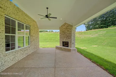 Other - 8130 Soaring Oaks Dr, Walls, MS 38680 photo 5 of 8