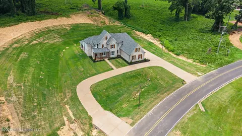 Other - 8130 Soaring Oaks Dr, Walls, MS 38680 photo 6 of 8