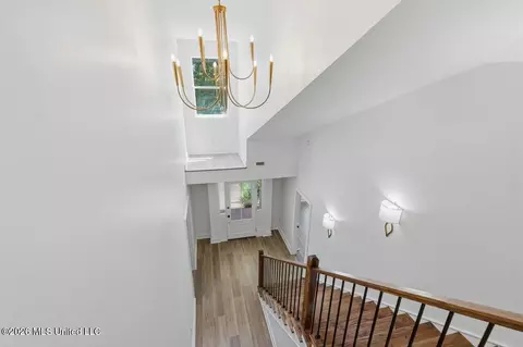 Entry Way - 6430 Manship Rd, Brandon, MS 39047 photo 6 of 9