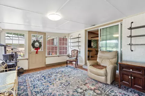 Exterior - 401 Black Bear Cv, Hernando, MS 38632 photo 4 of 14