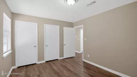 Bedroom - 5706-5708 Orchard View Dr, Jackson, MS 39211 photo 2 of 3