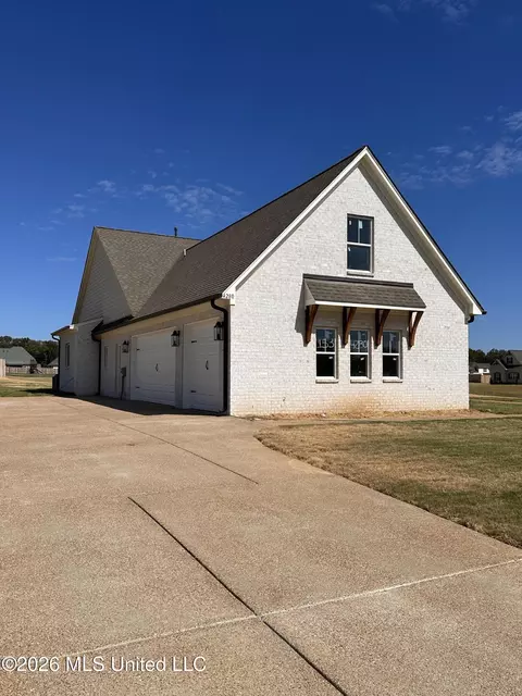 Other - 4280 Edison Dr, Nesbit, MS 38651 photo 2 of 8