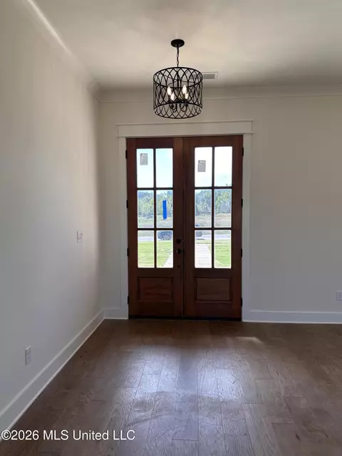 Entry Way - 4280 Edison Dr, Nesbit, MS 38651 photo 1 of 5