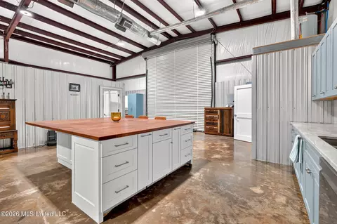 Kitchen - 90 Boaz Pl, Picayune, MS 39466 photo 2 of 4