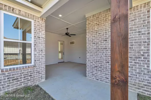 Exterior - 118 Mission Park Dr, Madison, MS 39110 photo 2 of 4