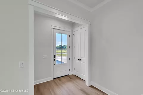 Entry Way - 118 Mission Park Dr, Madison, MS 39110 photo 1 of 5