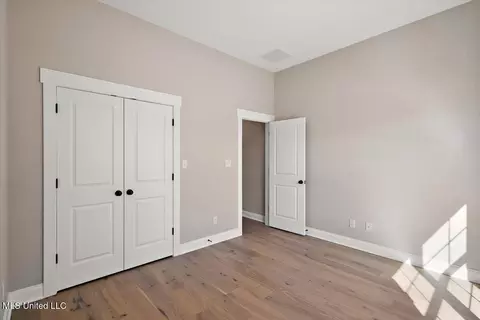 Bedroom - 292 Wells Dr, Hernando, MS 38632 photo 6 of 7