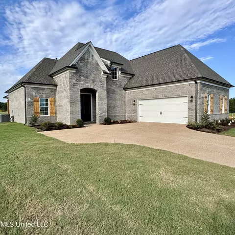 Exterior - 7650 Thomas Riley St, Hernando, MS 38632 photo 2 of 6