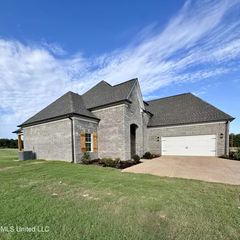 Exterior - 7650 Thomas Riley St, Hernando, MS 38632 photo 5 of 6