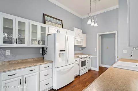 Kitchen - 4730 Bienville Rd, Nesbit, MS 38651 photo 1 of 1
