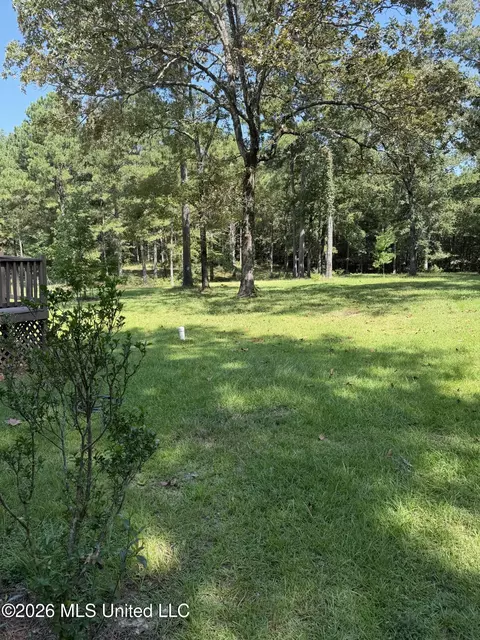 Exterior - 110 Mccormack Cir, Brandon, MS 39042 photo 5 of 10