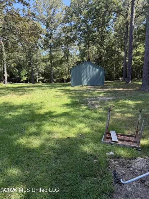 Exterior - 110 Mccormack Cir, Brandon, MS 39042 photo 4 of 10