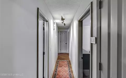Entry Way - 103 Falcon Ct, Brandon, MS 39047 photo 2 of 2