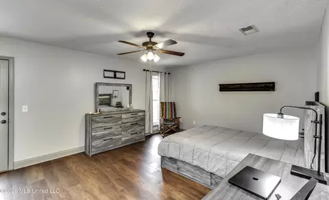 Bedroom - 103 Falcon Ct, Brandon, MS 39047 photo 3 of 7