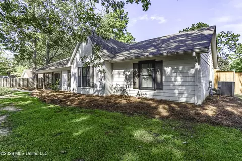 Exterior - 103 Falcon Ct, Brandon, MS 39047 photo 5 of 16