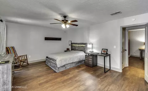 Bedroom - 103 Falcon Ct, Brandon, MS 39047 photo 2 of 7