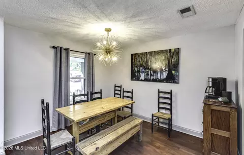 Dining - 103 Falcon Ct, Brandon, MS 39047 photo 1 of 1