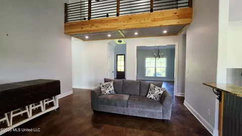 Entry Way - 9567 Holly Springs Rd, Hernando, MS 38632 photo 6 of 13